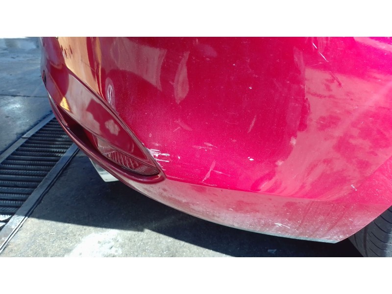 Recambio de paragolpes trasero para mazda 3 sedán 2.5 e-skyactiv-g referencia OEM IAM   