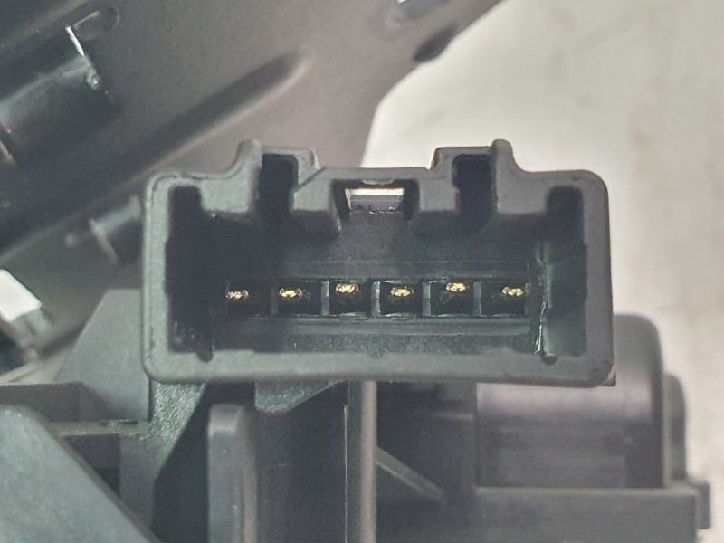 Recambio de cerradura maletero / porton para volvo s60 iii (224) t5 referencia OEM IAM 32131355  