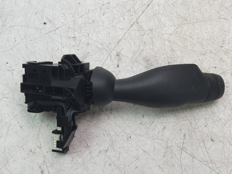 Recambio de mando intermitentes para volvo s60 iii (224) t5 referencia OEM IAM 31674102  