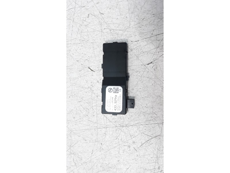 Recambio de modulo electronico para opel astra j lim. 1.7 16v cdti referencia OEM IAM 7812A284019  