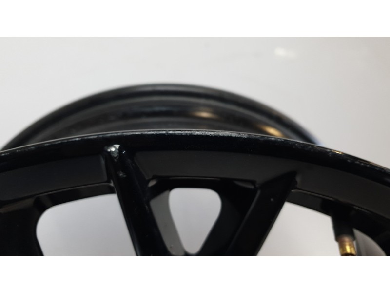 Recambio de llanta para ford kuga iii (dfk) 2.5 duratec plug-in-hybrid referencia OEM IAM 2604070  