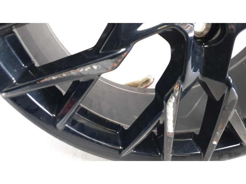 Recambio de llanta para ford kuga iii (dfk) 2.5 duratec plug-in-hybrid referencia OEM IAM 2604070  