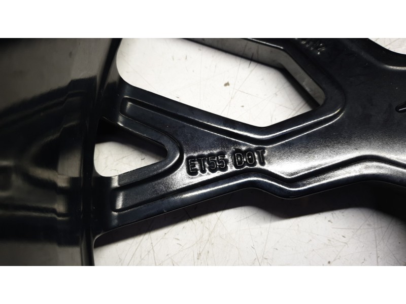 Recambio de llanta para ford kuga iii (dfk) 2.5 duratec plug-in-hybrid referencia OEM IAM 2604070  