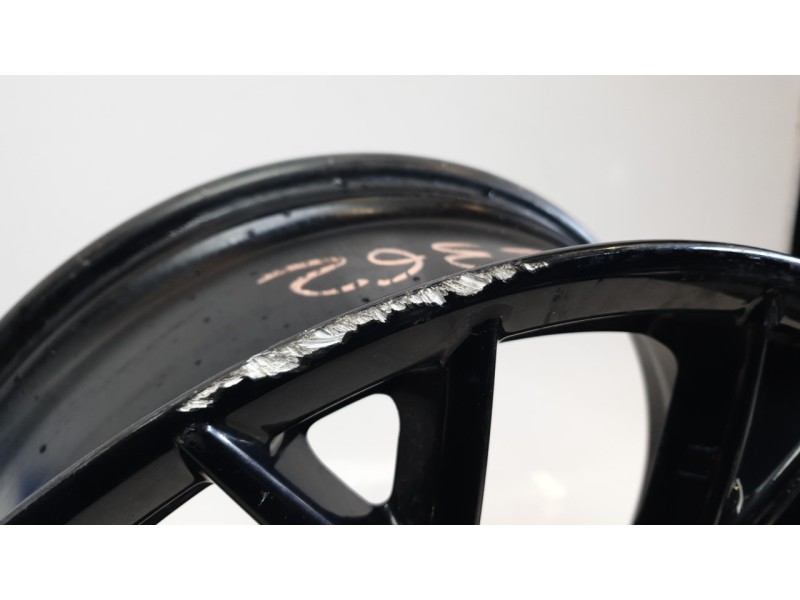 Recambio de llanta para ford kuga iii (dfk) 2.5 duratec plug-in-hybrid referencia OEM IAM 2604070  