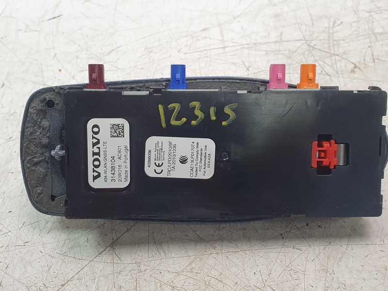Recambio de antena para volvo s60 iii (224) t5 referencia OEM IAM 31438104  