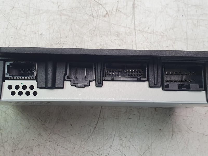 Recambio de amplificador de sonido para volvo s60 iii (224) t5 referencia OEM IAM 32265284AA  
