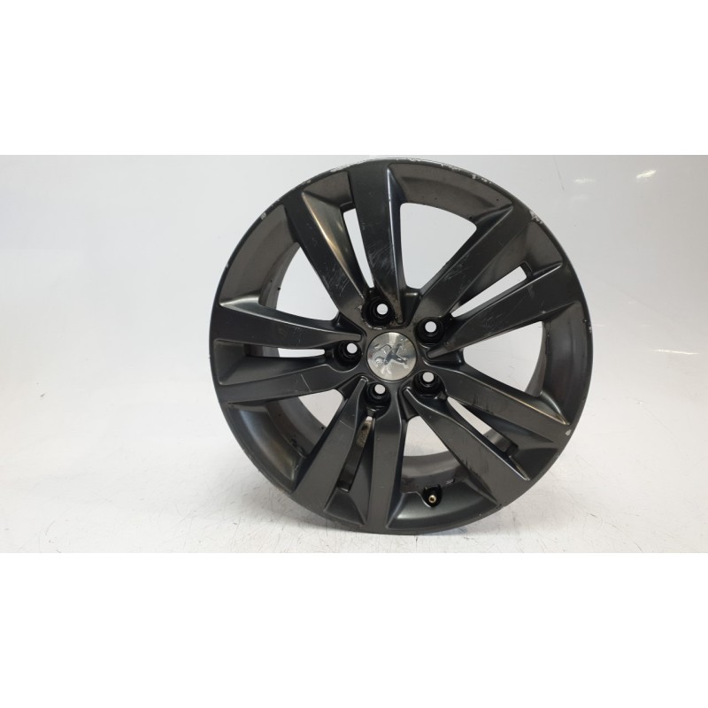Recambio de llanta para peugeot 308 ii (lb_, lp_, lw_, lh_, l3_) 1.6 hdi 100 referencia OEM IAM 9677989577  