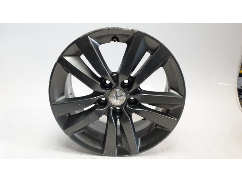 Recambio de llanta para peugeot 308 ii (lb_, lp_, lw_, lh_, l3_) 1.6 hdi 100 referencia OEM IAM 9677989577  