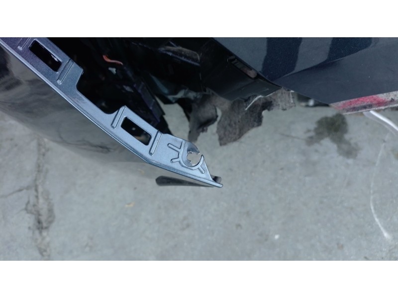 Recambio de paragolpes trasero para cupra leon (kl1, ku1, kug) 1.5 tsi referencia OEM IAM   