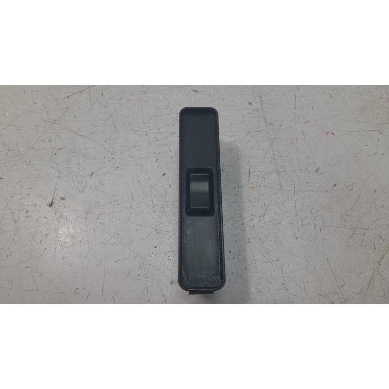 Recambio de mando elevalunas delantero izquierdo para suzuki vitara cabrio (et, ta) 1.6 (se 416) referencia OEM IAM 3799560A00  