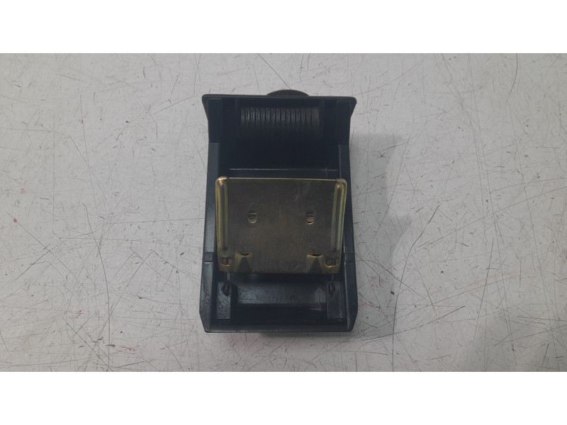 Recambio de cenicero para suzuki vitara cabrio (et, ta) 1.6 (se 416) referencia OEM IAM 8981060A10  