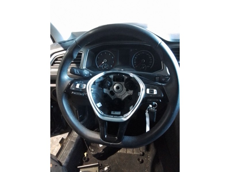 volkswagen t-roc (a11, d11) del año 2021