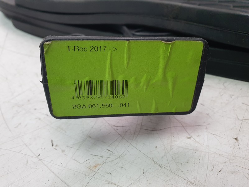 Recambio de juego alfombrillas para volkswagen t-roc (a11, d11) 1.0 tsi referencia OEM IAM 2GA061550  