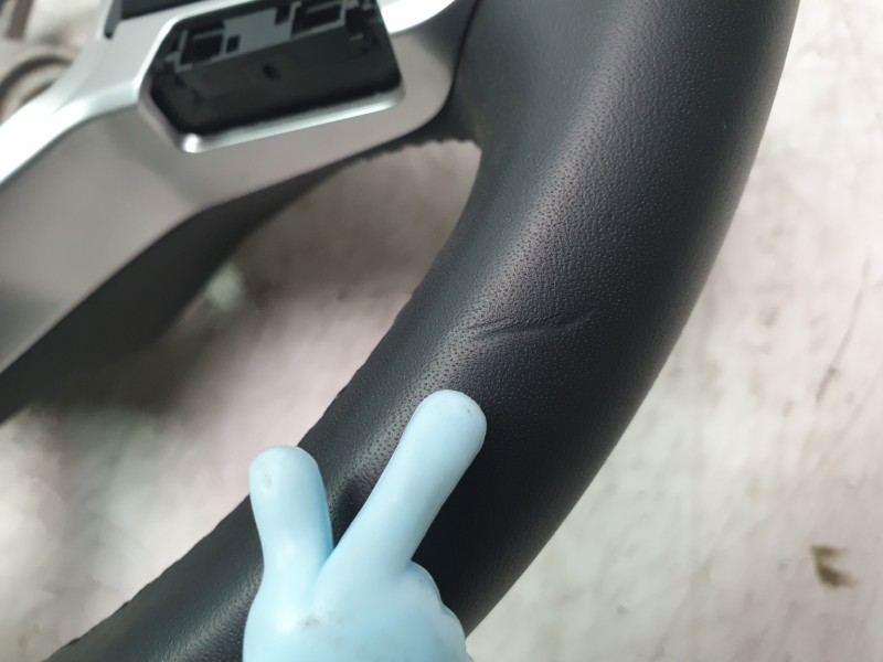 Recambio de volante para volkswagen touran (5t1) 2.0 tdi referencia OEM IAM 5TA419091AN  