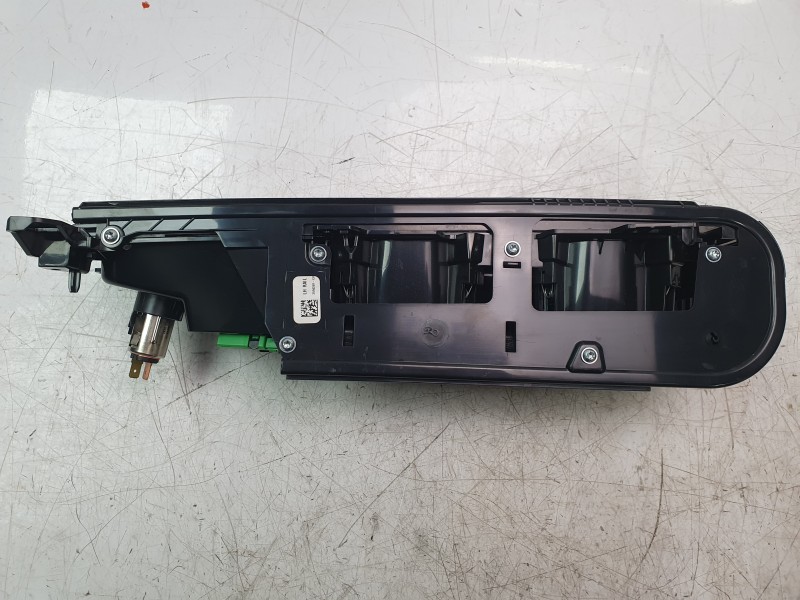 Recambio de guantera para volvo s60 iii (224) t5 referencia OEM IAM 31497834  