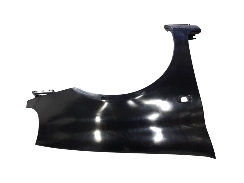 Recambio de aleta delantera derecha para renault clio ii fase i (b/cbo) referencia OEM IAM 7701471381 109192911 109192911/RN3203