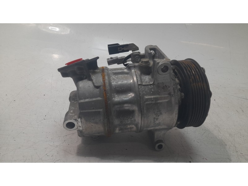 Recambio de compresor aire acondicionado para renault megane iv hatchback (b9a/m/n_) 1.5 blue dci 115 (b9a6) referencia OEM IAM 