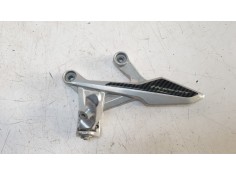 Recambio de estribo lateral para honda cb 750 hornet referencia OEM IAM 50700MJWJ00  
