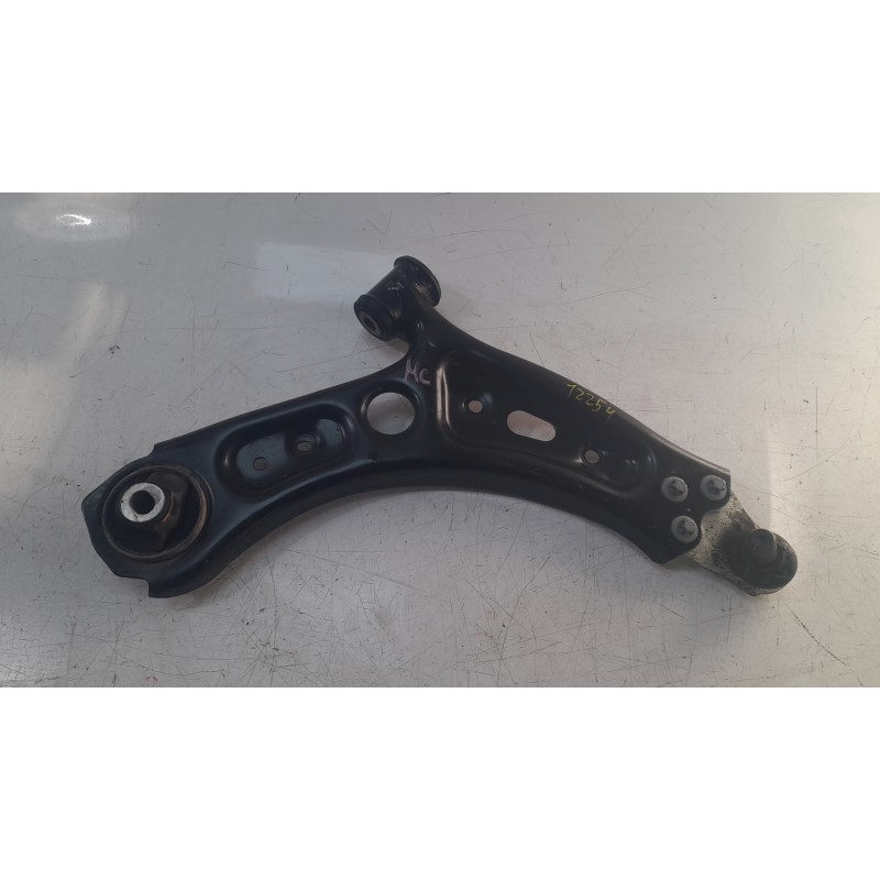 Recambio de brazo suspension inferior delantero derecho para jeep renegade suv (bu, b1, bv) 1.6 referencia OEM IAM 0000051959820