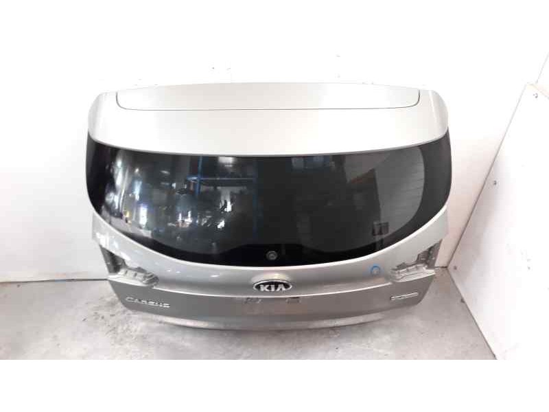 Recambio de porton trasero para kia carens ( ) drive referencia OEM IAM 73700A4040  