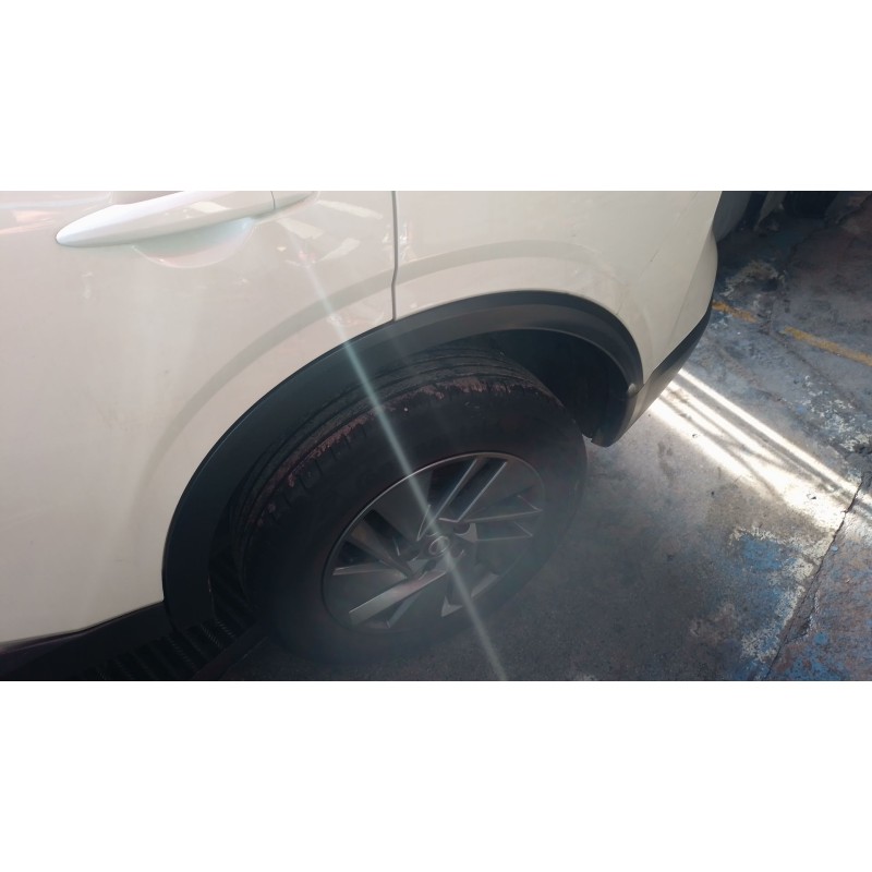 Recambio de aletin trasero izquierdo para nissan qashqai iii (j12) 1.3 dig-t referencia OEM IAM   