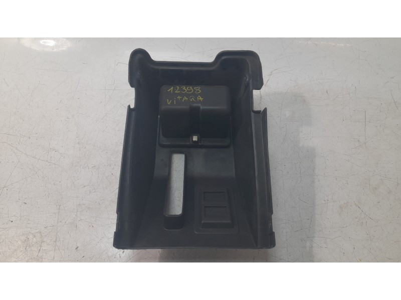 Recambio de moldura para suzuki vitara cabrio (et, ta) 1.6 (se 416) referencia OEM IAM 7392160A10  