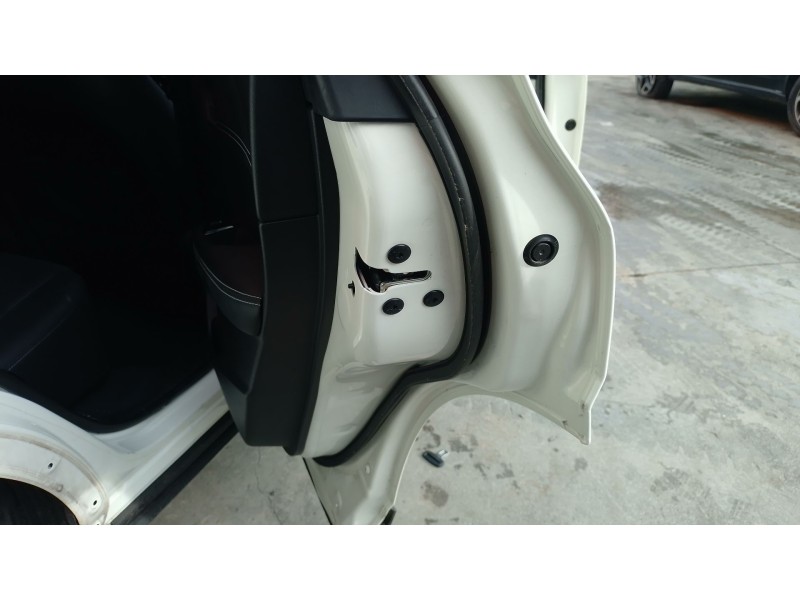 Recambio de cerradura puerta trasera derecha para nissan qashqai iii (j12) 1.3 dig-t referencia OEM IAM   