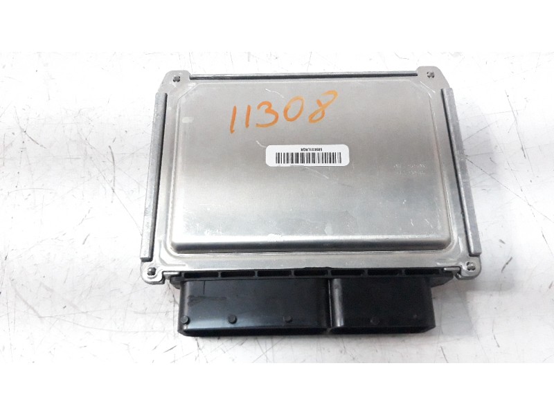 Recambio de centralita motor uce para volkswagen polo 1.0 tsi referencia OEM IAM 05C907394D  