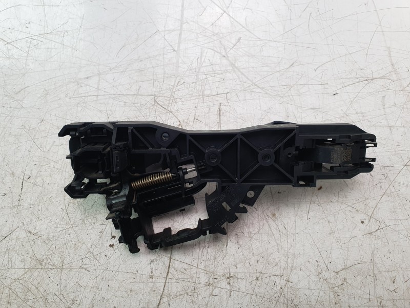 Recambio de maneta interior trasera izquierda para cupra formentor 1.5 tsi referencia OEM IAM 5H0837885C  