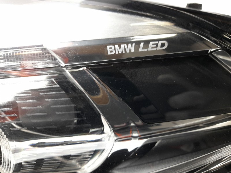 Recambio de faro izquierdo para bmw 1 (f40) 118 d referencia OEM IAM 63115A1E55  