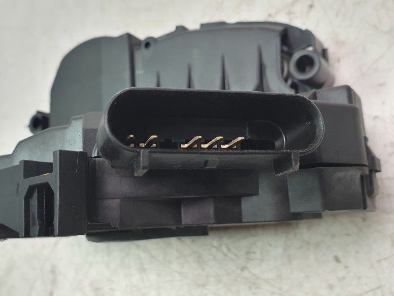 Recambio de cerradura puerta delantera izquierda para ford tourneo courier (c4a) trend referencia OEM IAM BM5AA21813AH  EZCFR071