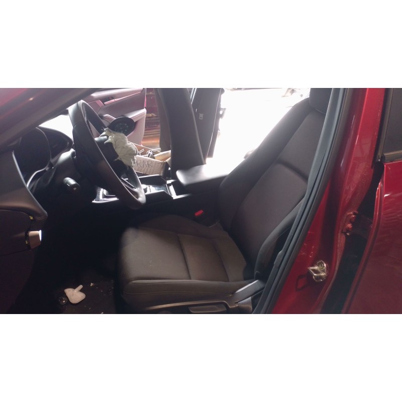 Recambio de juego asientos completo para mazda 3 sedán 2.5 e-skyactiv-g referencia OEM IAM   