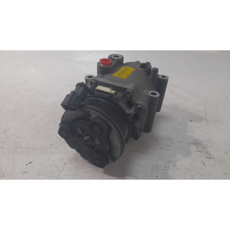 Recambio de compresor aire acondicionado para ford fiesta v (jh_, jd_) 1.4 16v referencia OEM IAM 6S6H19D629AA  CAF280127FV / 32