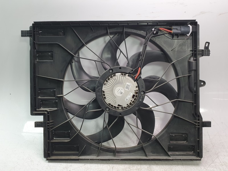 Recambio de electroventilador para volvo s60 iii (224) t5 referencia OEM IAM P31657360  