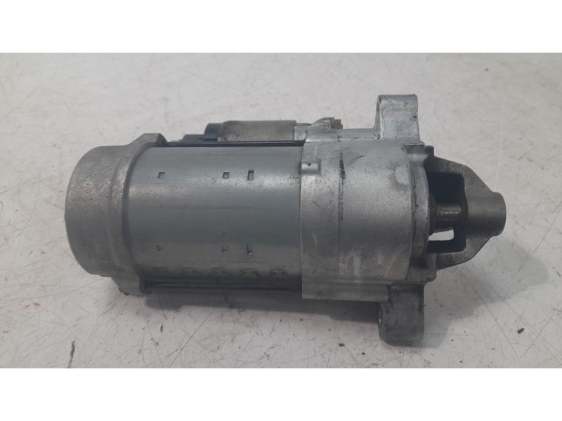 Recambio de motor arranque para bmw 2 active tourer (f45) 218 d referencia OEM IAM 12418570845  ARF690504