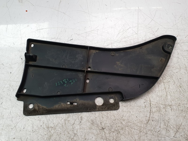 Recambio de moldura para renault talisman (lp_) 1.7 blue dci 120 (lpa7) referencia OEM IAM 748A08575R  