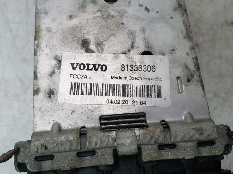 Recambio de intercooler para volvo s60 iii (224) t5 referencia OEM IAM 31338306  