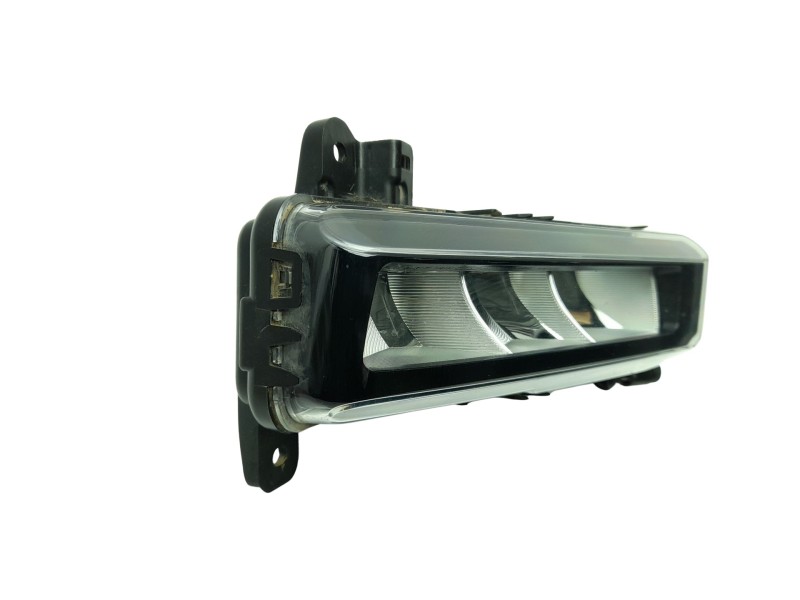 Recambio de faro antiniebla derecho para bmw 1 (f40) 118 d referencia OEM IAM 63178089980  10106410005/13690022/2180104