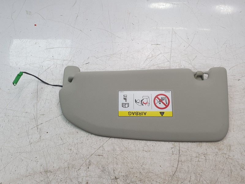 Recambio de parasol derecho para volvo s60 iii (224) t5 referencia OEM IAM 32332697  