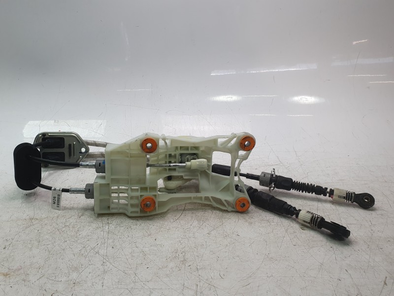 Recambio de palanca cambio para kia stonic (ybcuv) drive referencia OEM IAM 43700H8300WK  