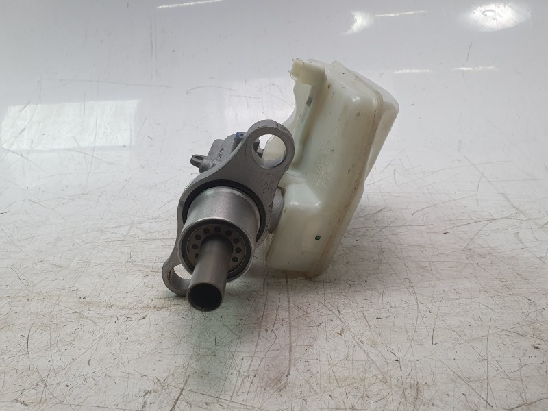 Recambio de bomba freno para volvo s60 iii (224) t5 referencia OEM IAM 32130227  