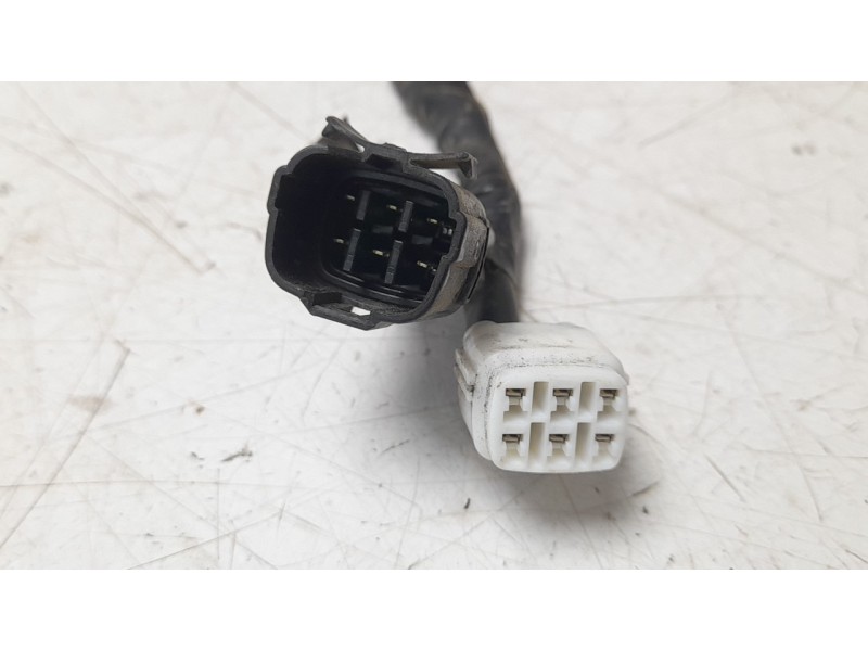 Recambio de piña luces izquierda para suzuki v-strom 650 referencia OEM IAM 3720028K00000  