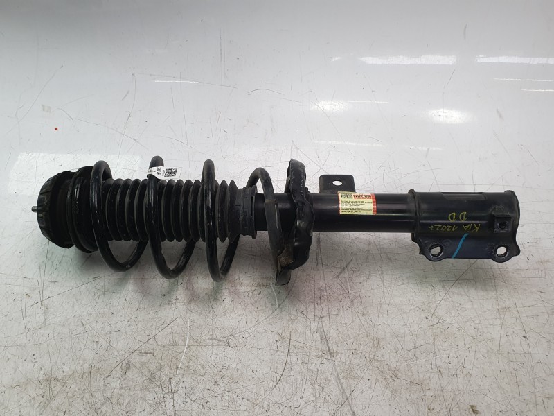 Recambio de amortiguador delantero derecho para kia stonic (ybcuv) drive referencia OEM IAM 54660H8750  
