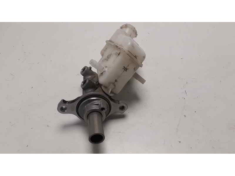 Recambio de bomba freno para kia carens ( ) drive referencia OEM IAM 58510A4800  
