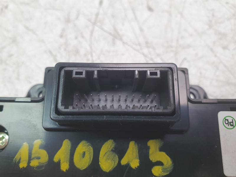 Recambio de mando multifuncion para kia stonic (ybcuv) drive referencia OEM IAM 93300H8AF0  