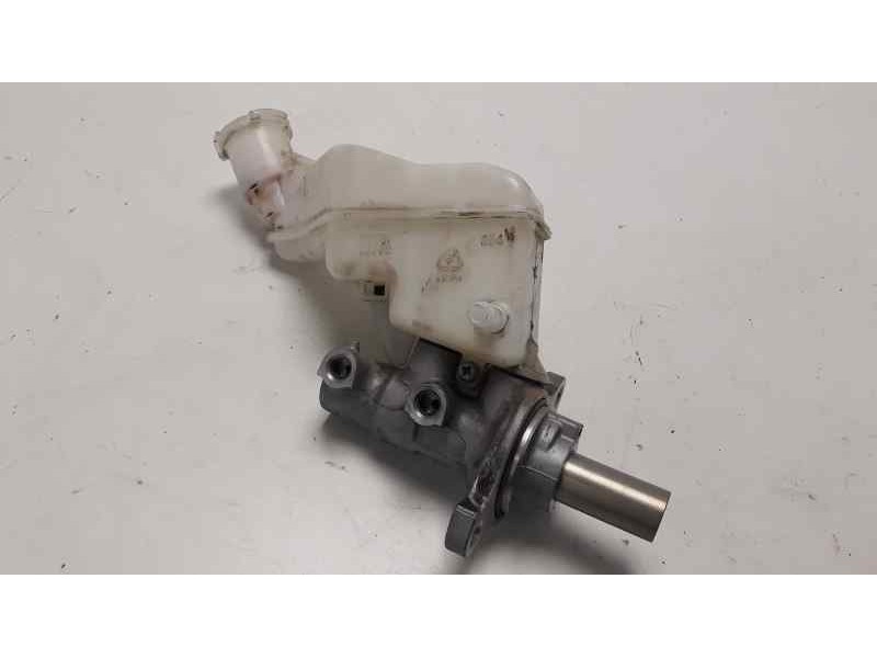 Recambio de bomba freno para kia carens ( ) drive referencia OEM IAM 58510A4800  