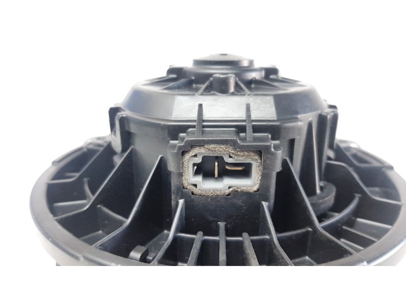 Recambio de ventilador calefaccion para hyundai tucson referencia OEM IAM 97113P4200  