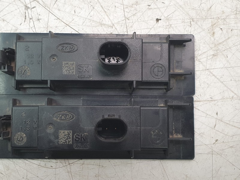 Recambio de piloto matricula para bmw x2 (f39) sdrive18d referencia OEM IAM 7193294  