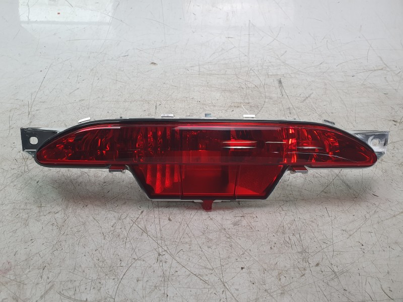 Recambio de piloto trasero central para peugeot 208 ii (ub_, up_, uw_, uj_) 1.2 puretech 100 referencia OEM IAM 9674308980  