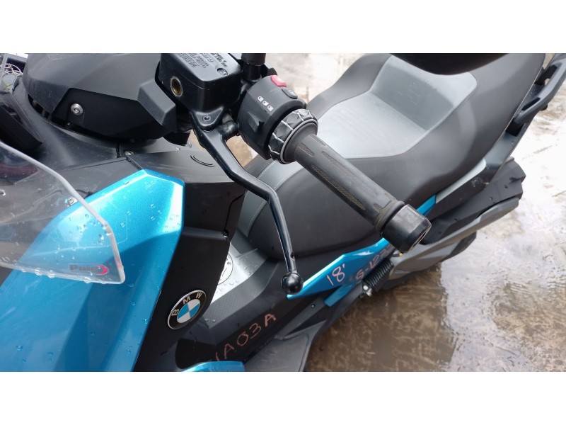 Recambio de maneta exterior delantera izquierda para bmw c c 400 x referencia OEM IAM   
